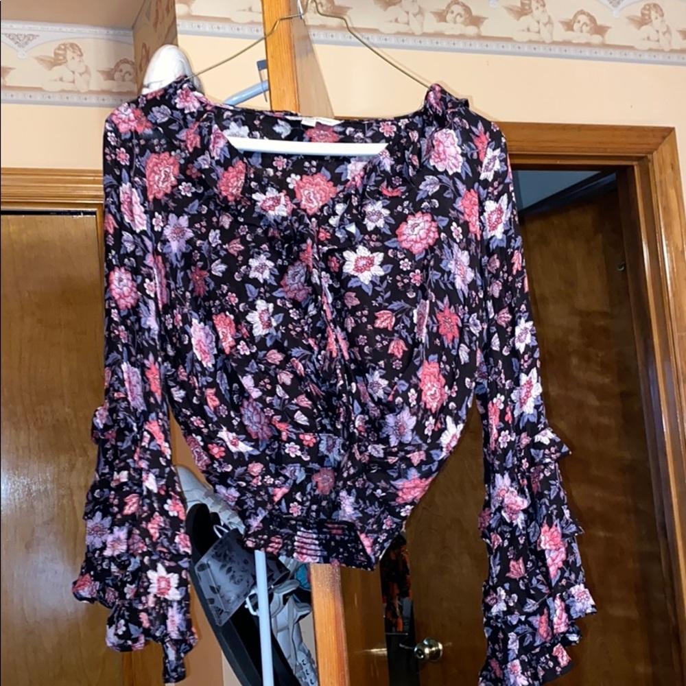 Floral blouse - Picture 1 of 6
